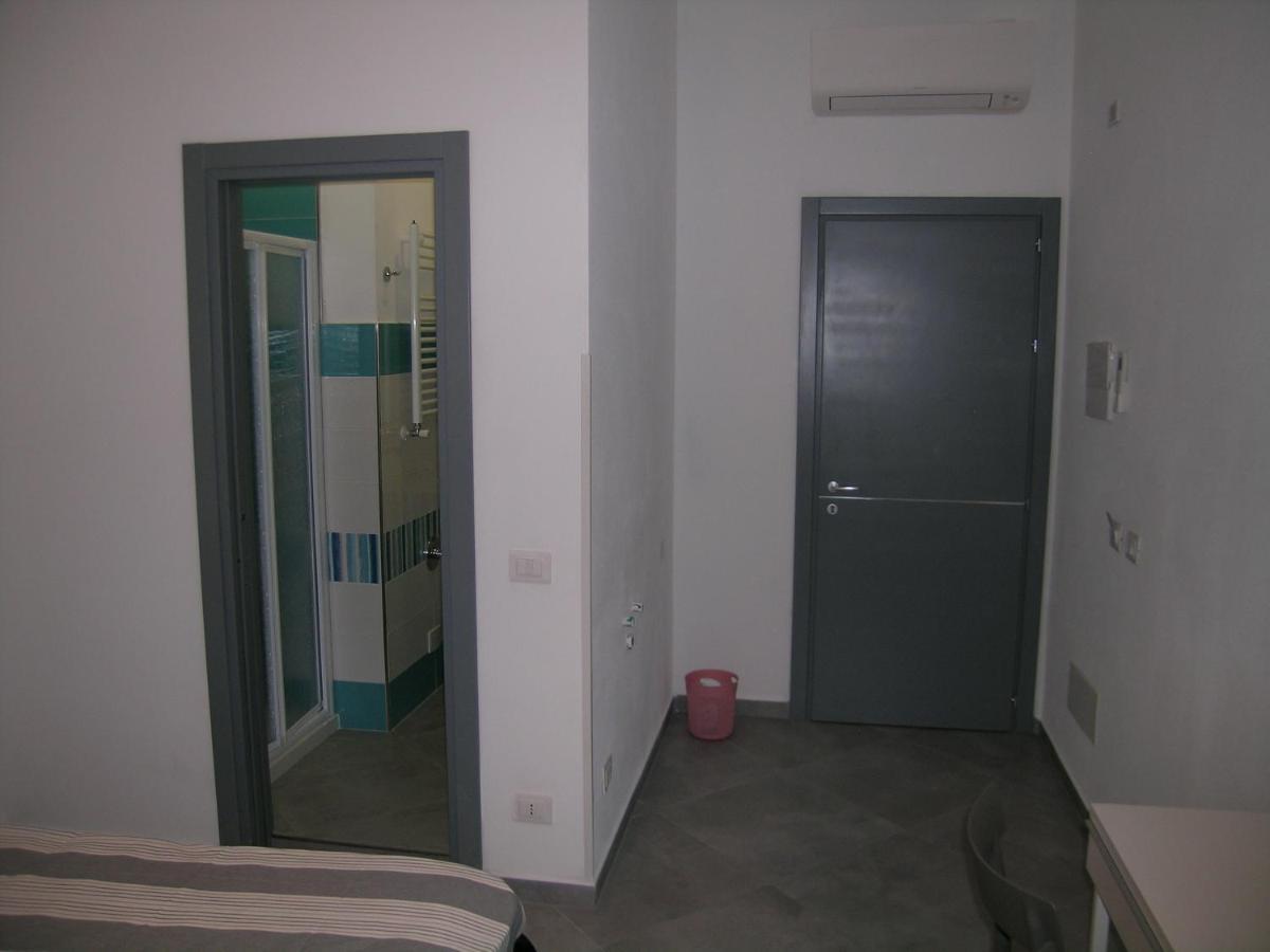 Camera Con Bagno Privato Candida La Spezia Exteriör bild